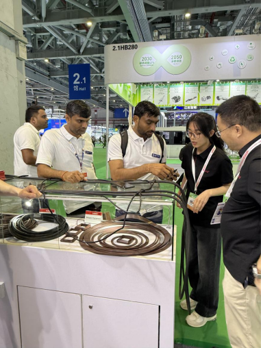 豪歐邀您共赴上海第十八屆國(guó)際太陽(yáng)能光伏儲(chǔ)能展